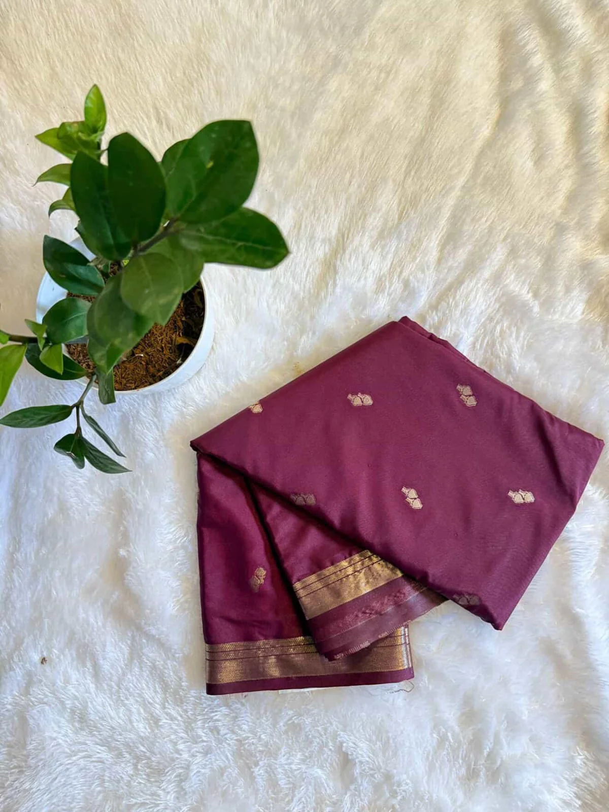 Saree - Image 3