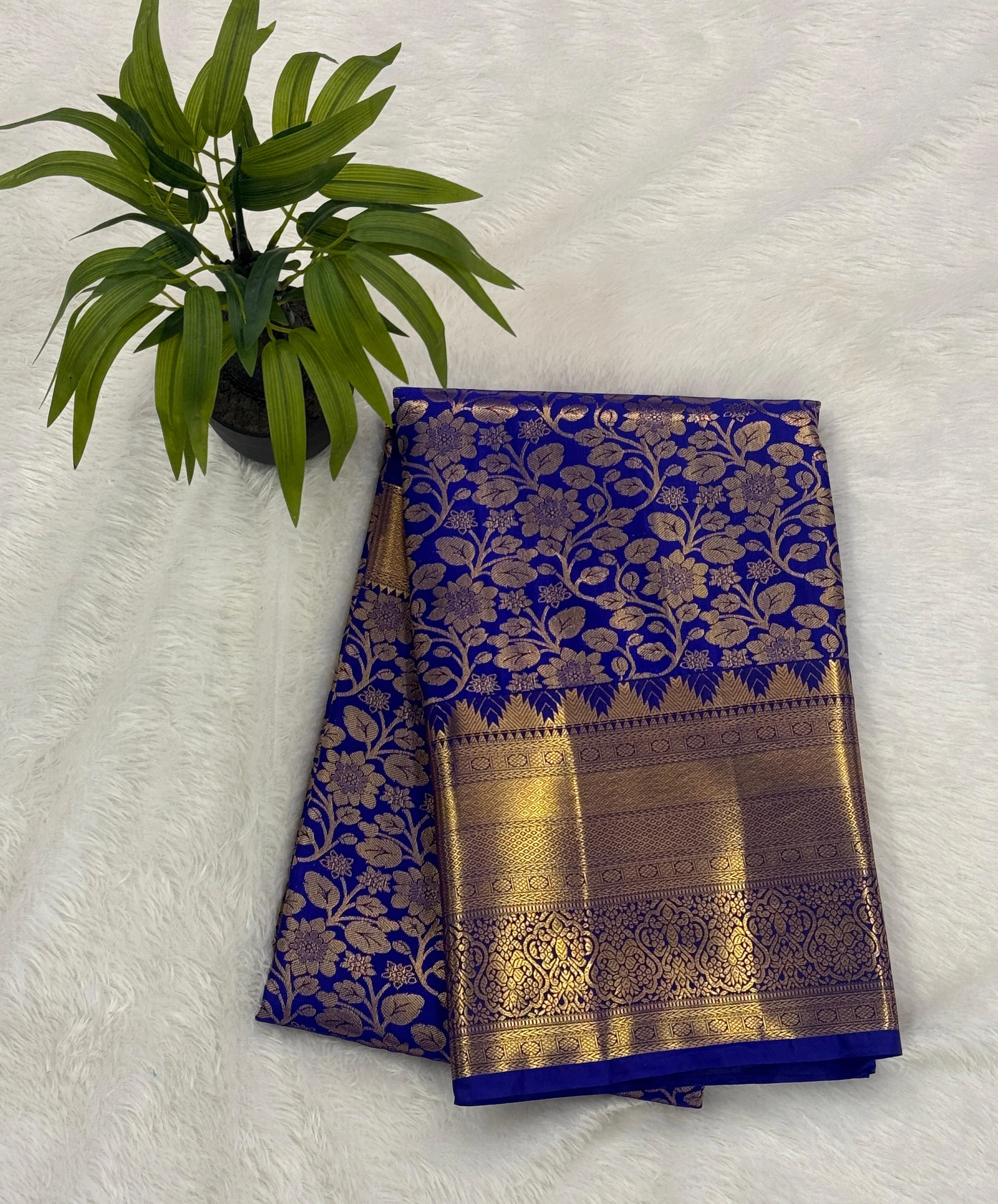 SAREES - Image 24